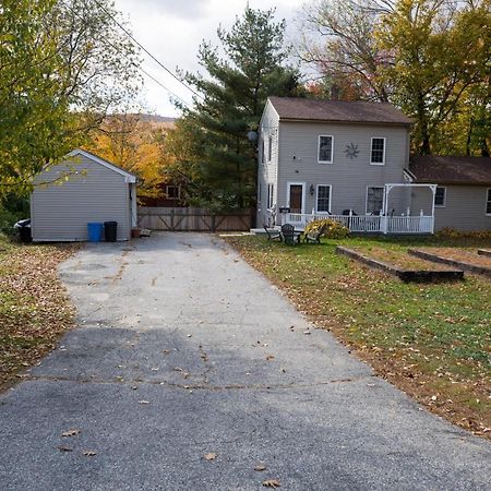 Sunnyside Home Near Sunday River, Black Mountain, Lakes And Hikes Rumford Exterior foto