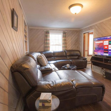Sunnyside Home Near Sunday River, Black Mountain, Lakes And Hikes Rumford Exterior foto